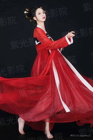 诗尊之异界风云